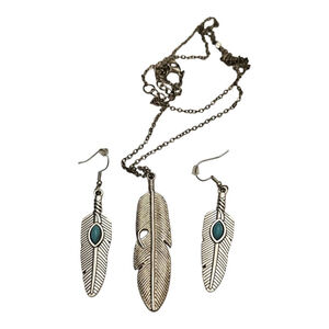 Women's Unbranded Jewelry Set Silver Feather Necklace & Earrings